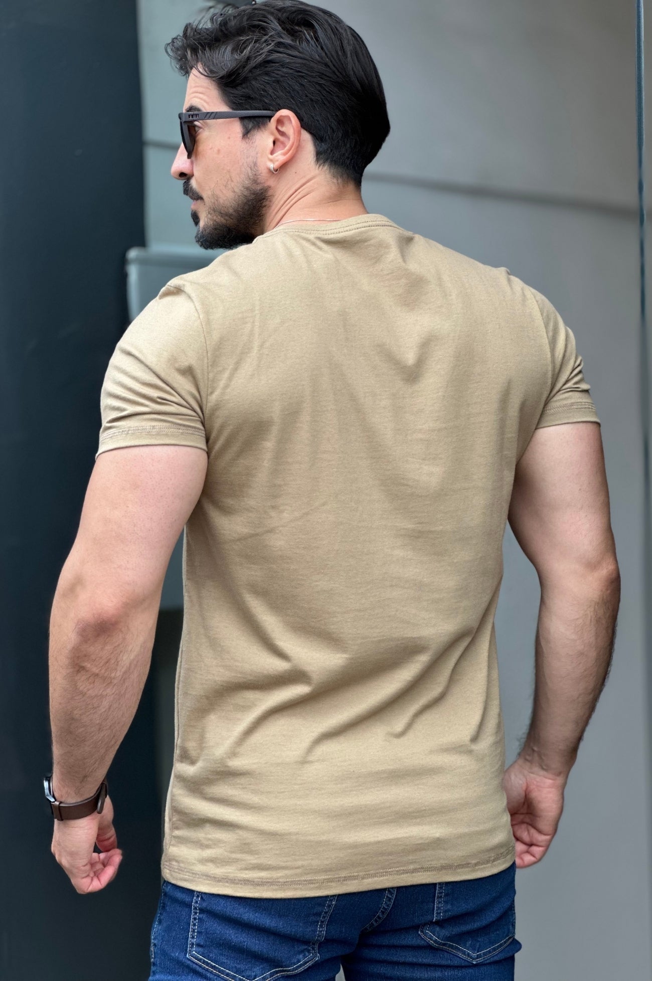Camiseta Bege DLZ
