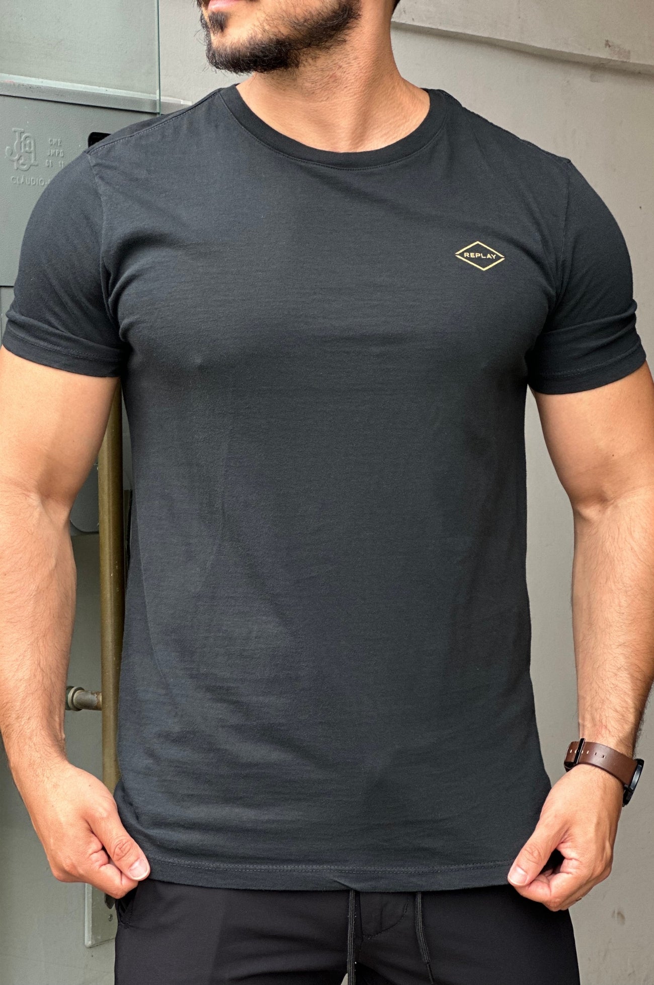 Camiseta Preta Replay 1