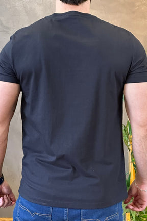Camiseta Calvin Klein logo central