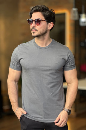 Camiseta Básica Bordada King&Joe