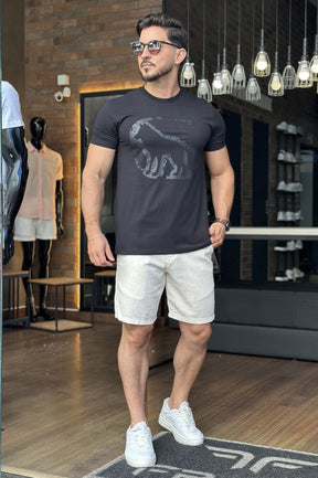 Camiseta Preta com Lobo Acostamento