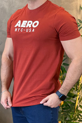 Camiseta Aeropostale com bordado branco