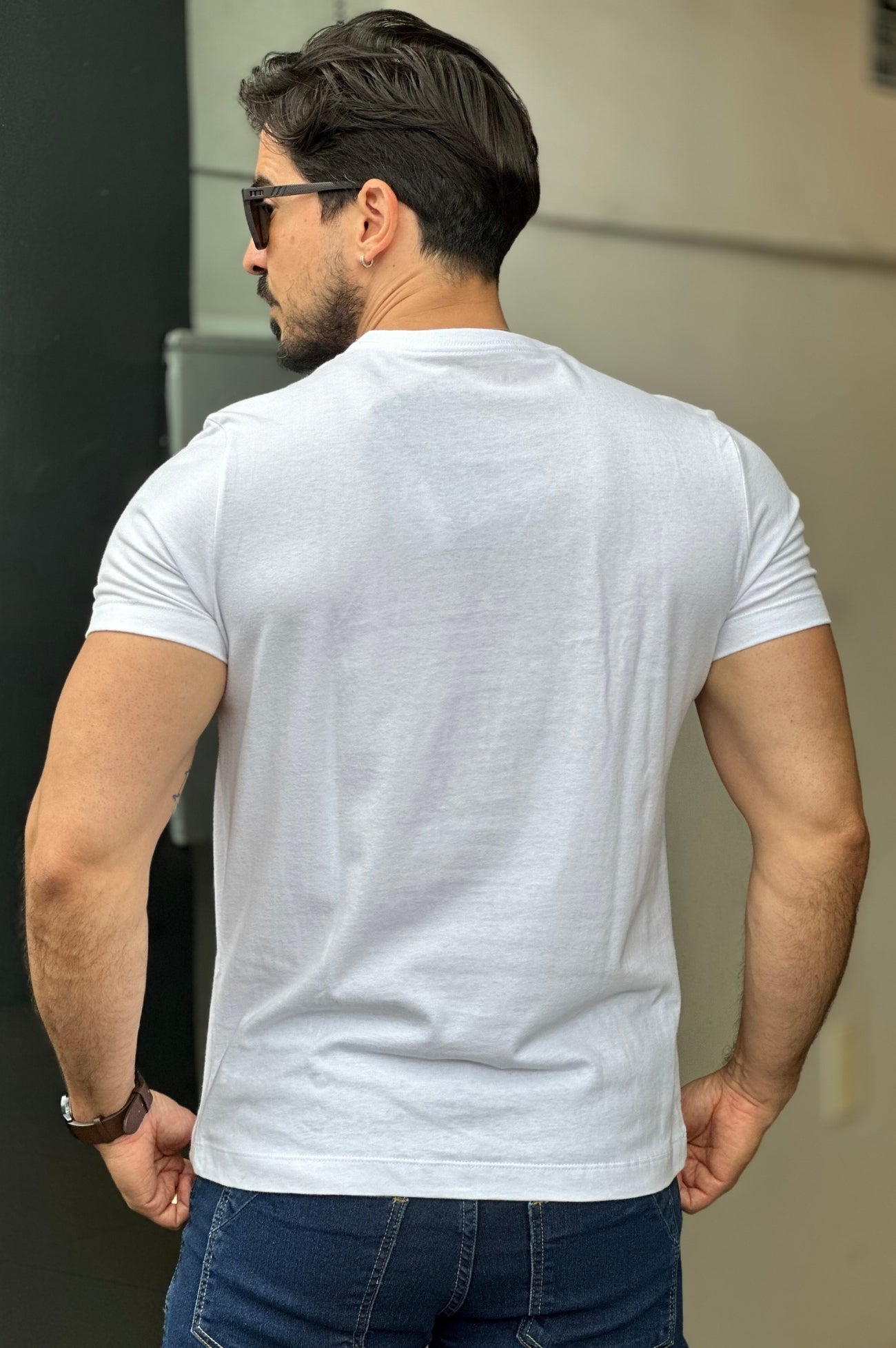Camiseta Branca Bordada Aeropostale