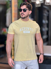 Camiseta amarela Aeropostale
