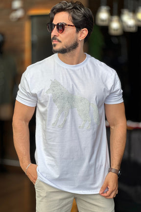 Camiseta Branca com Lobo Acostamento