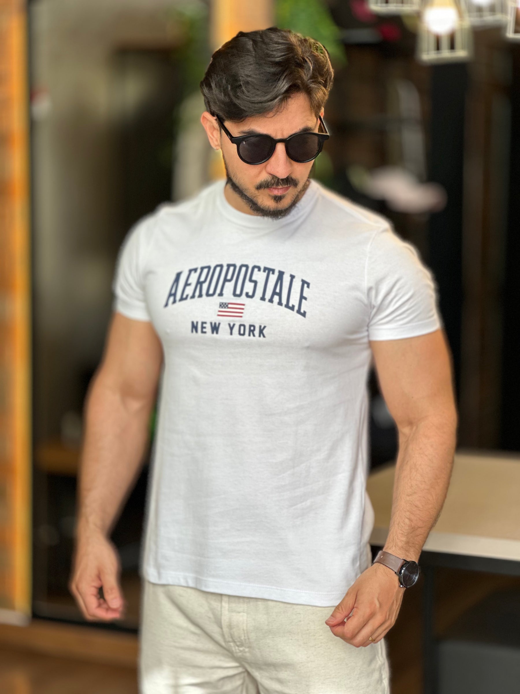 Camiseta branca aeropostale