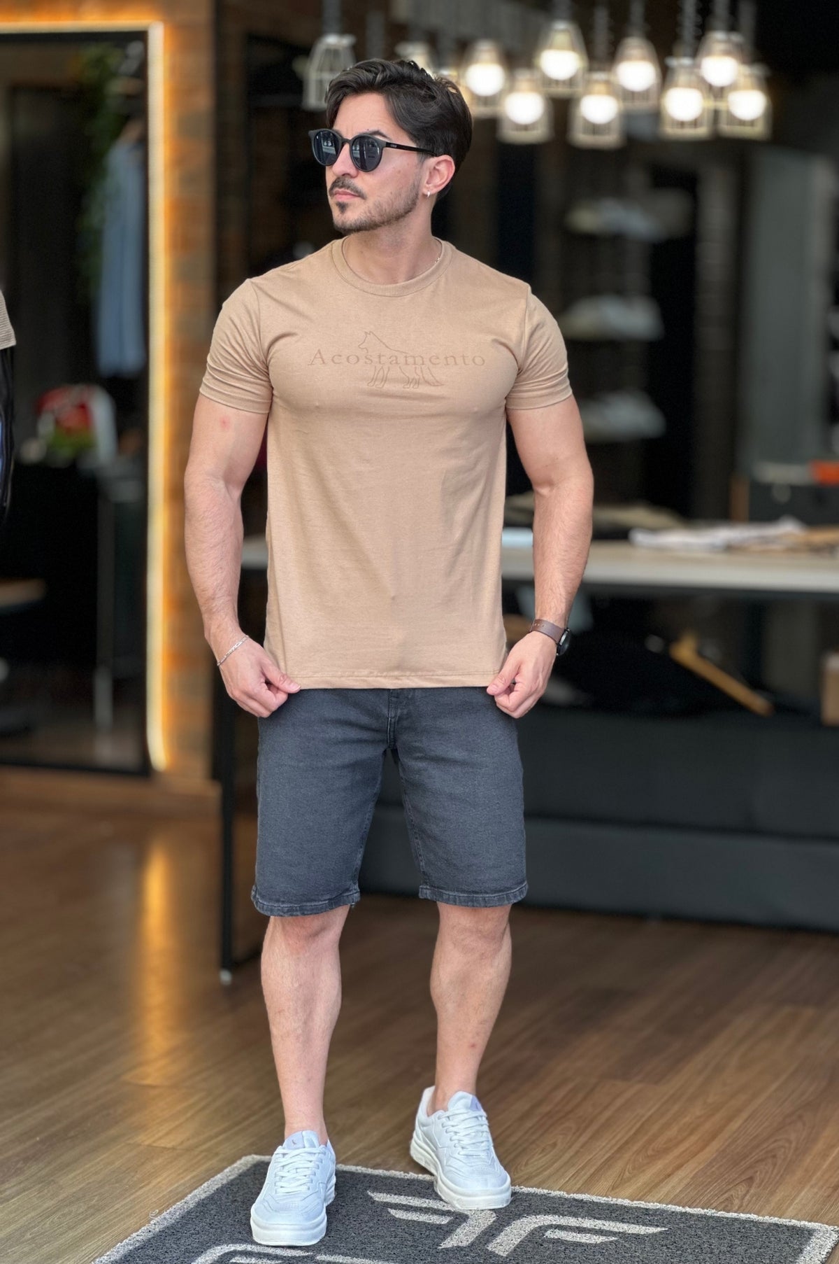 Camiseta Bege Acostamento