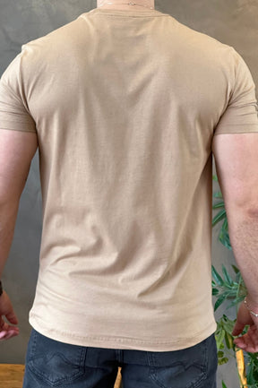 Camiseta Bege Acostamento