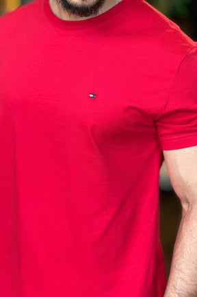 Camiseta básica vermelha Tommy Hilfiger