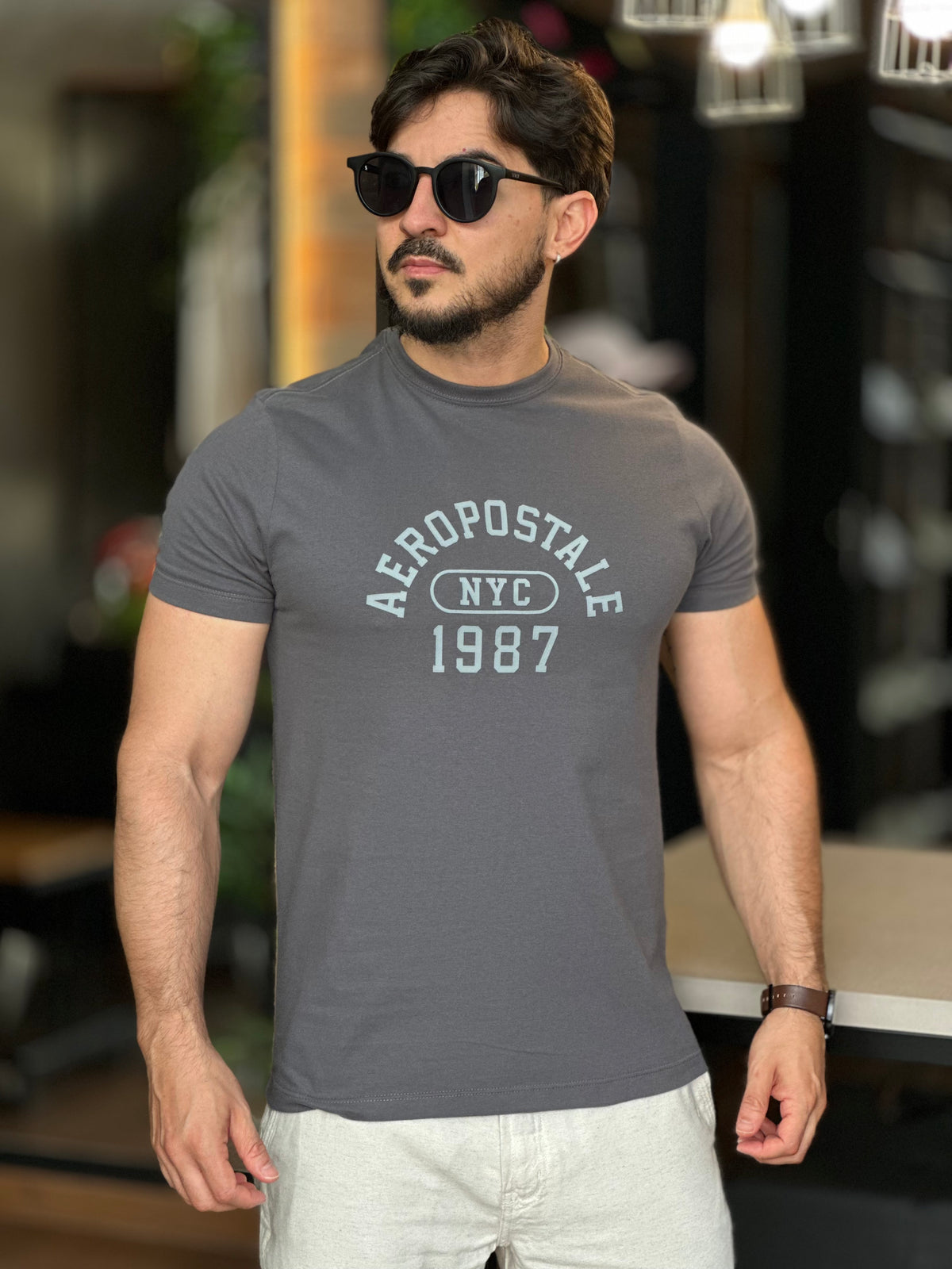 Camiseta cinza Aeropostale