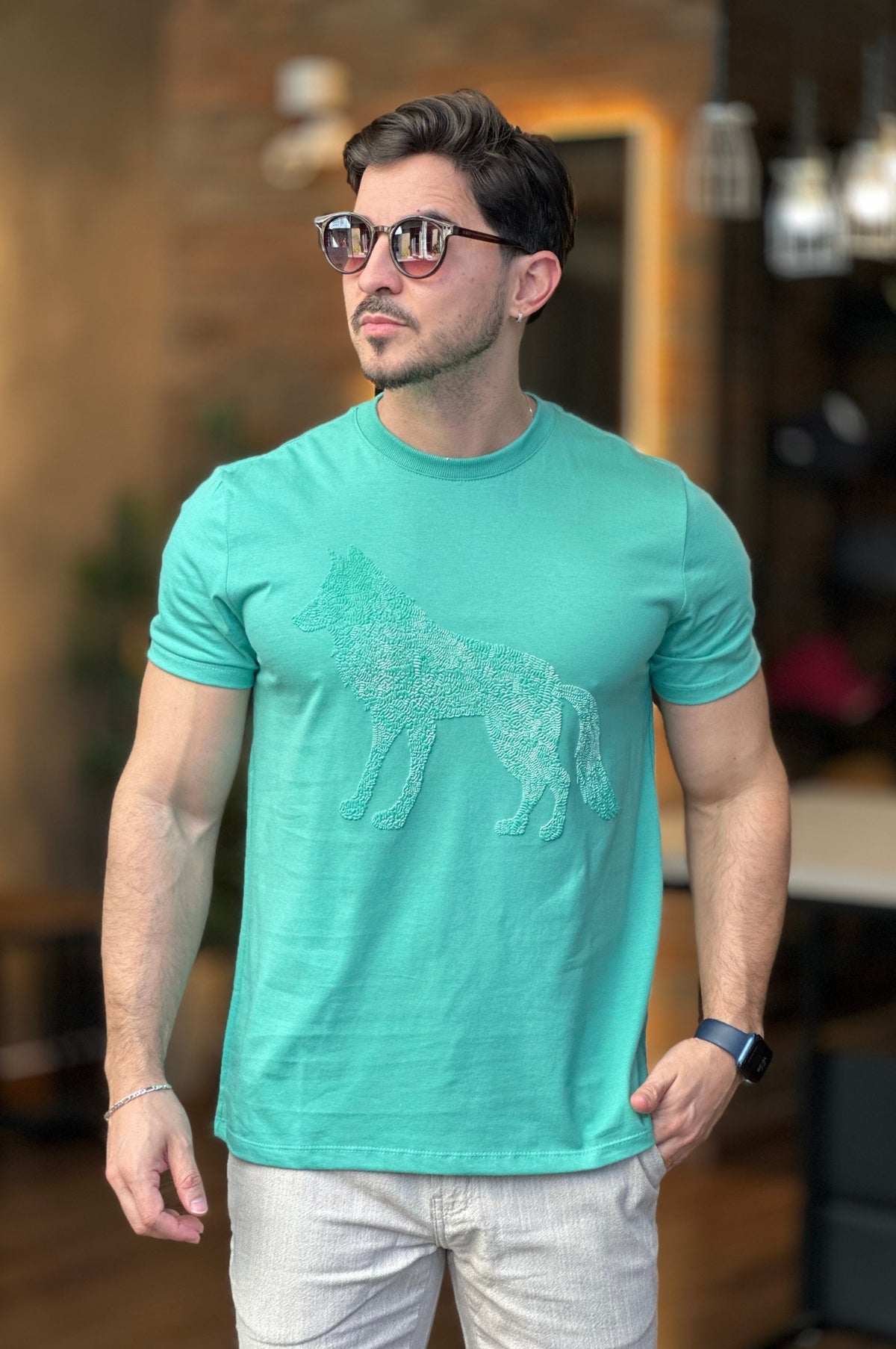 Camiseta Verde Lobo Acostamento