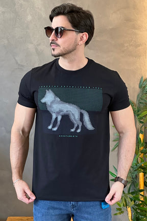 Camiseta Preta Logo e Detalhe Verde Acostamento