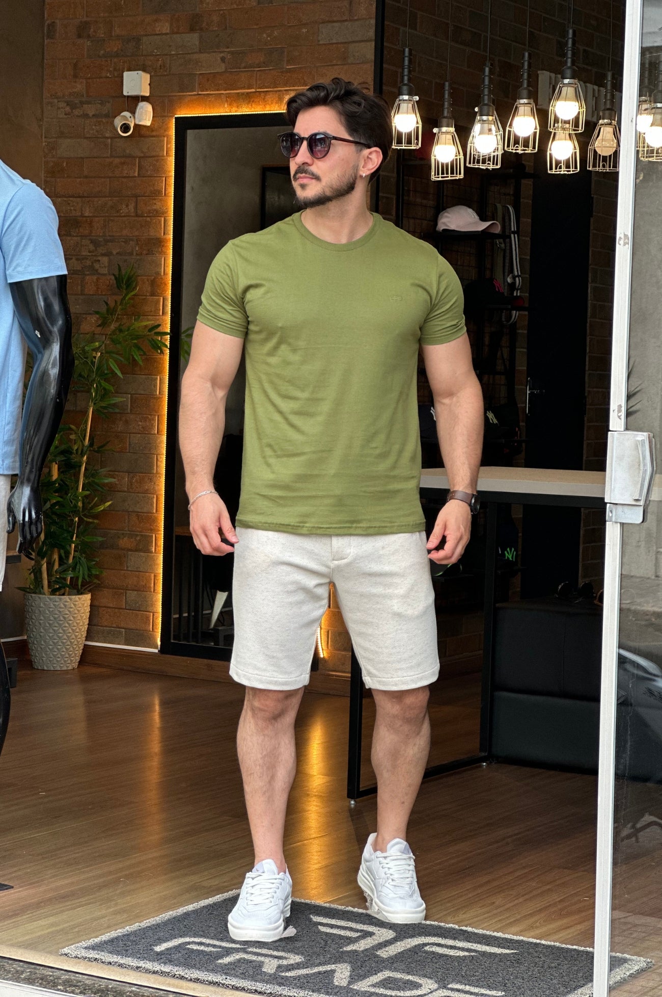 Camiseta Básica Bordada King&Joe