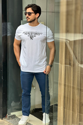 Camiseta Branca Escrito Preto Acostamento