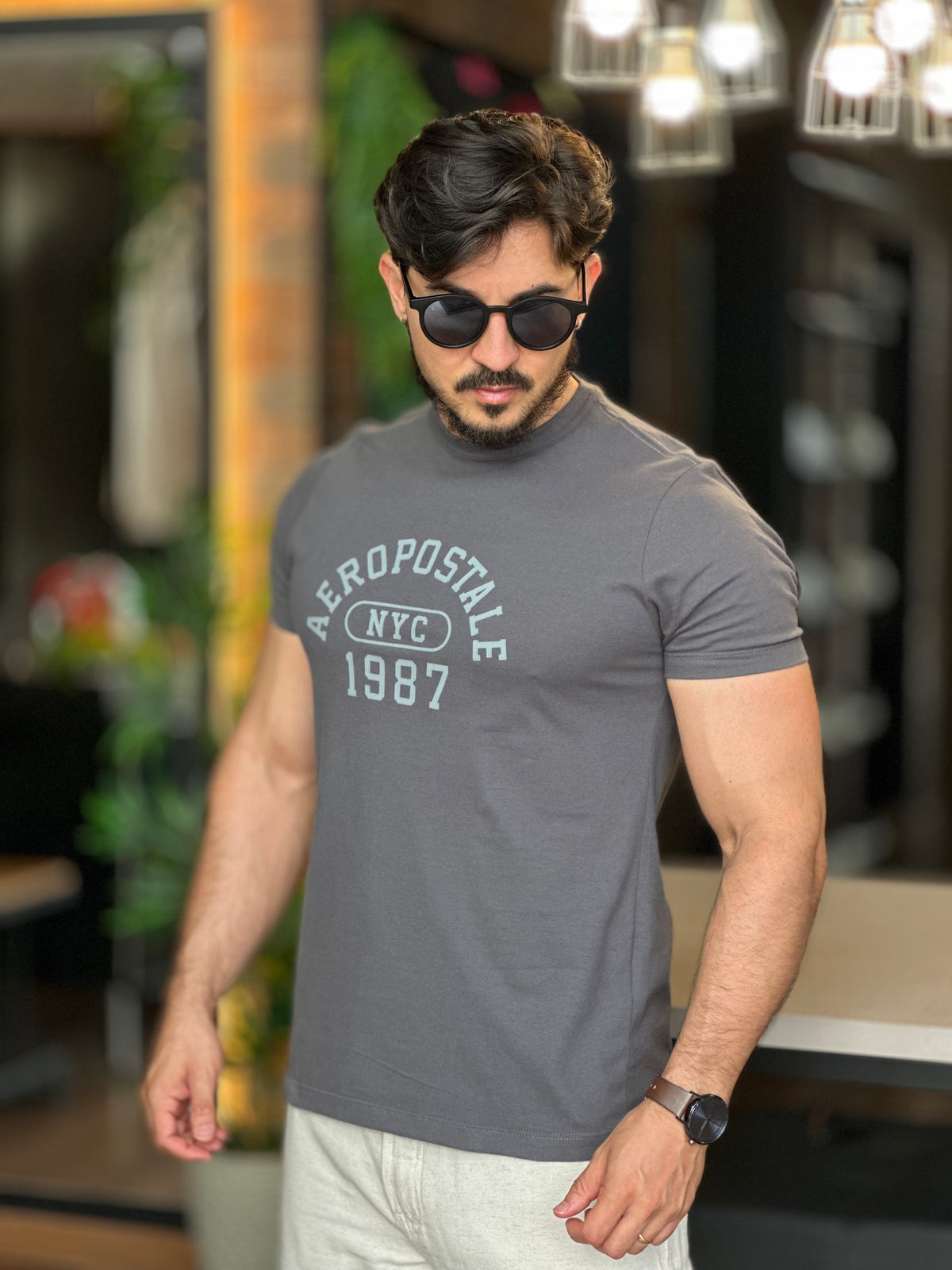 Camiseta cinza Aeropostale