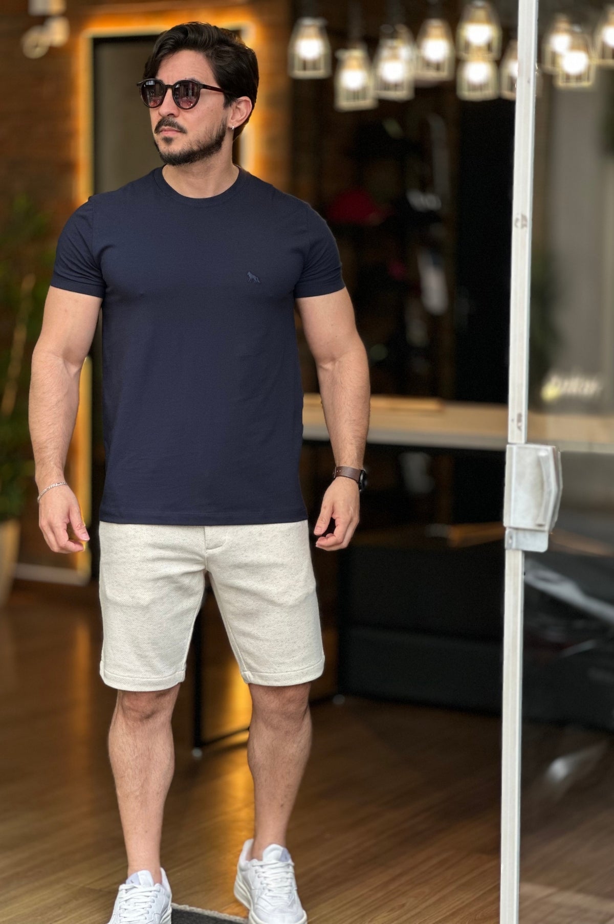 Camiseta Azul Marinho Acostamento