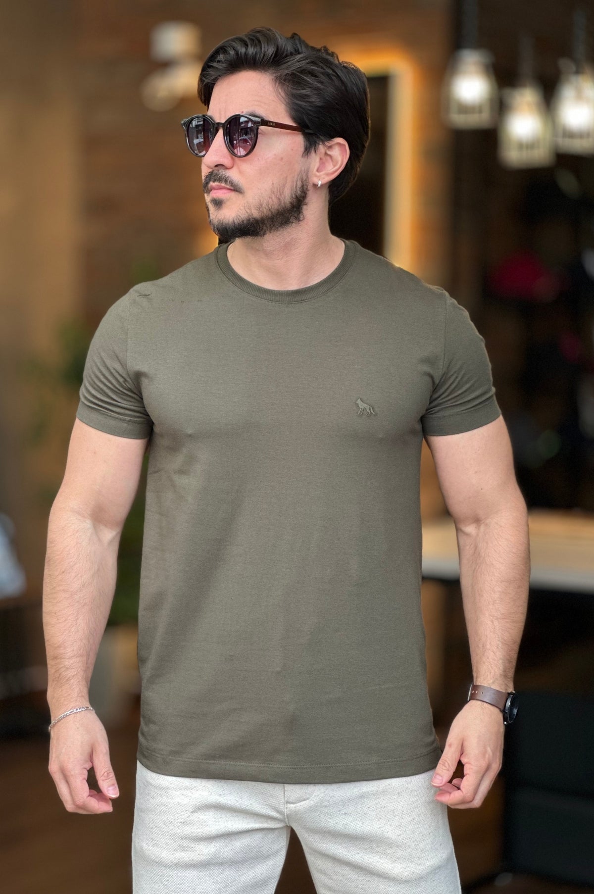 Camiseta Básica com Elastano Acostamento