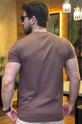Camiseta Lobo Marrom Acostamento