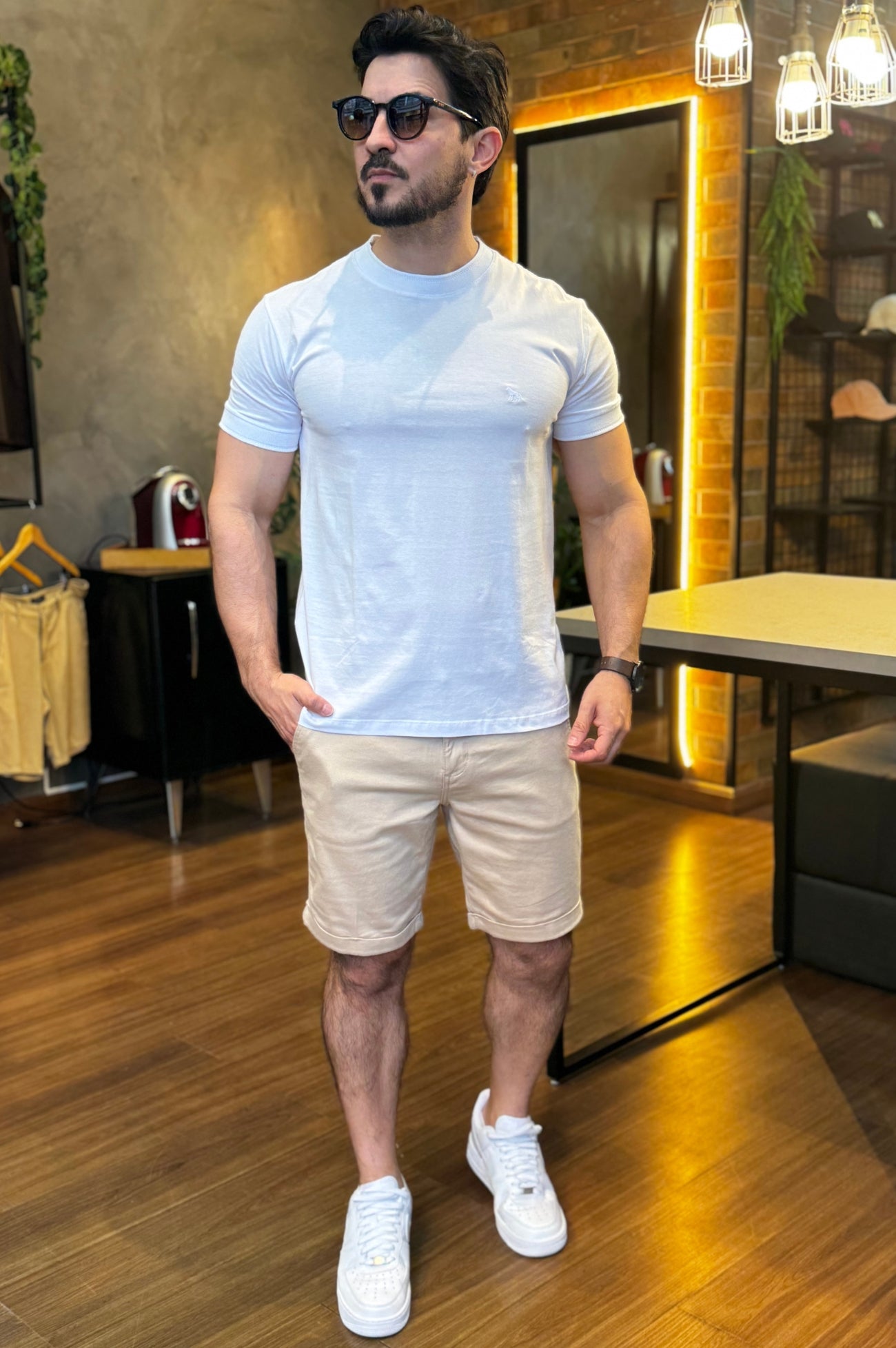 Camiseta Branca Piquet Acostamento
