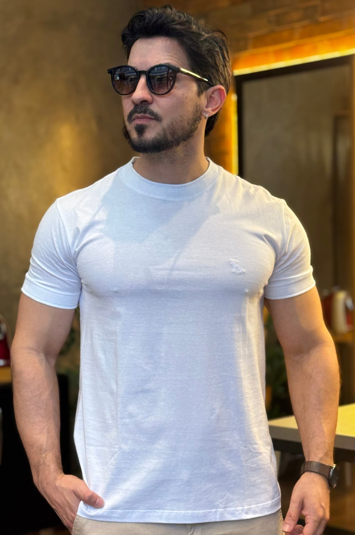 Camiseta Branca Piquet Acostamento