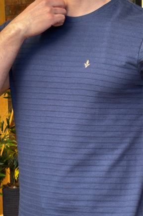 Camiseta Texturizada Azul DLZ