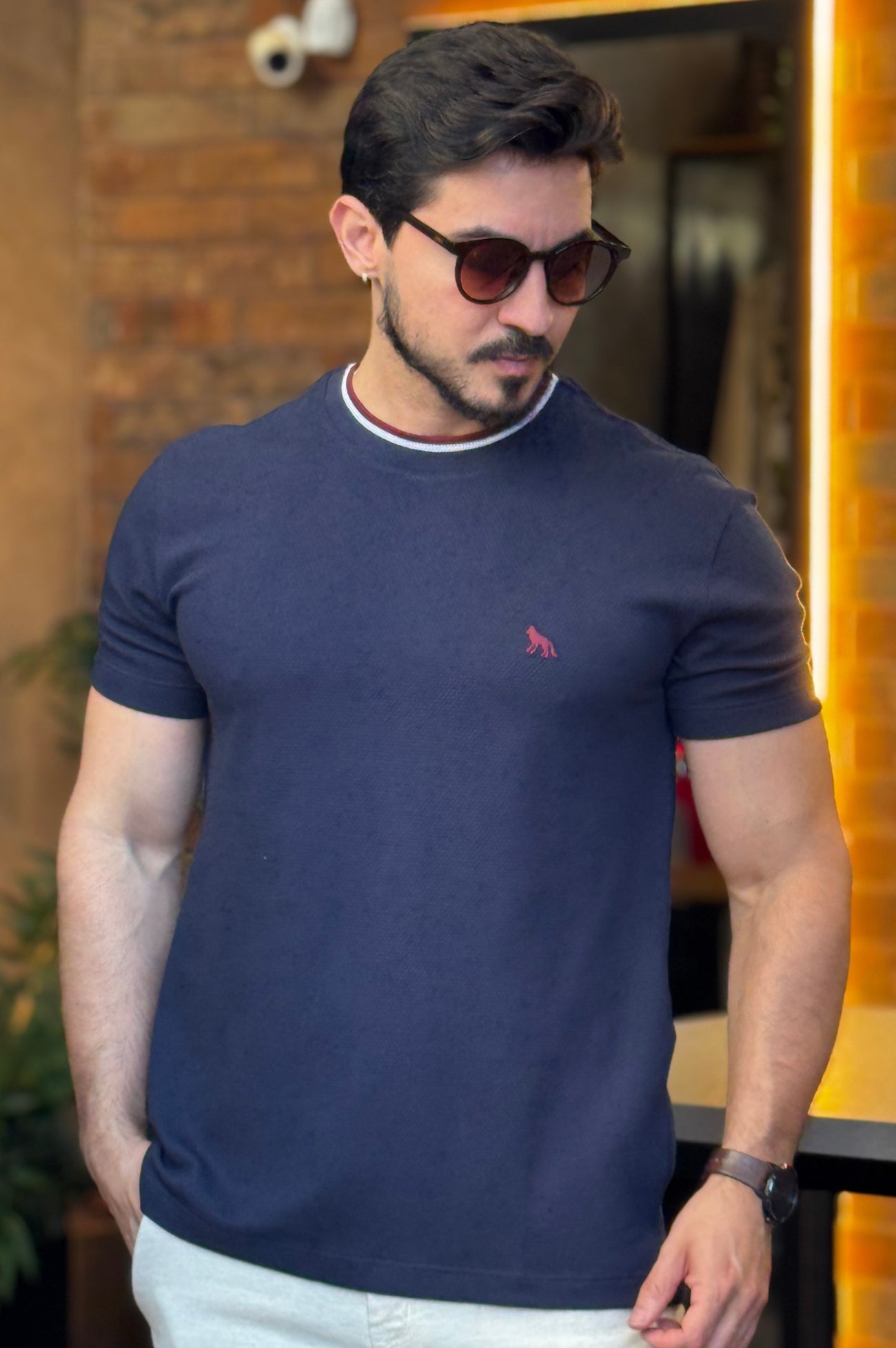 Camiseta Texturizada Azul Acostamento