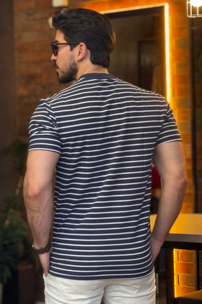 Camiseta Texturizada Listrada M.artt