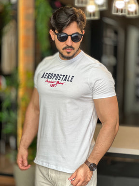 Camiseta branca bordado Aeropostale