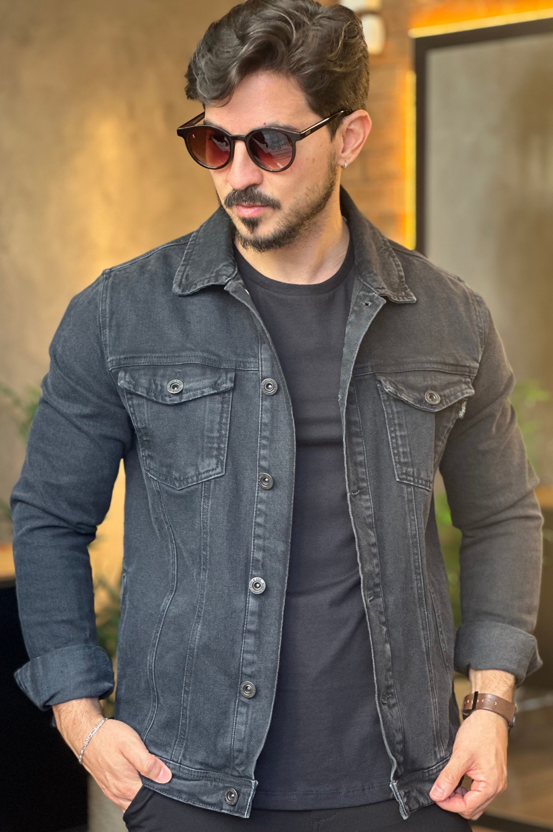 Jaqueta Jeans Preta Estonada - KingJoe