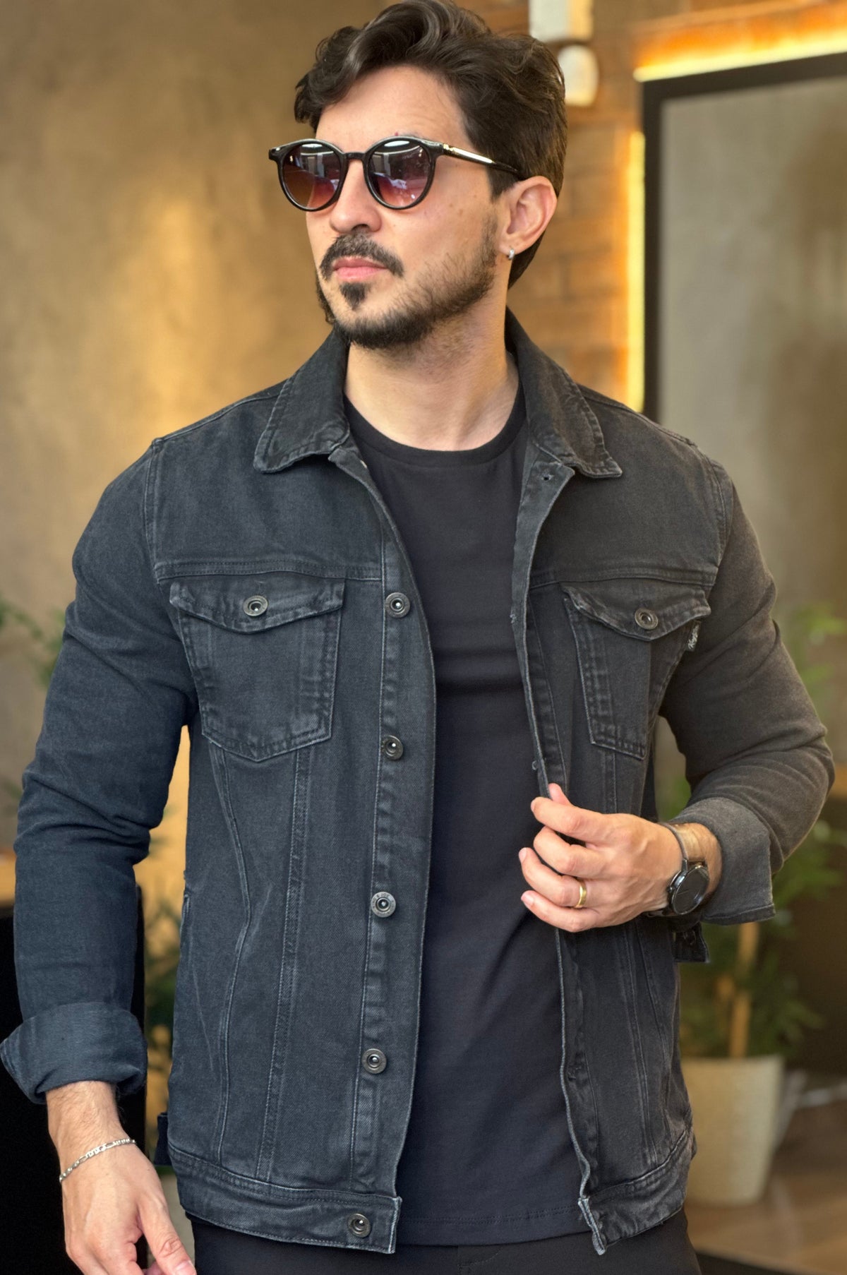 Jaqueta Jeans Preta Estonada - KingJoe