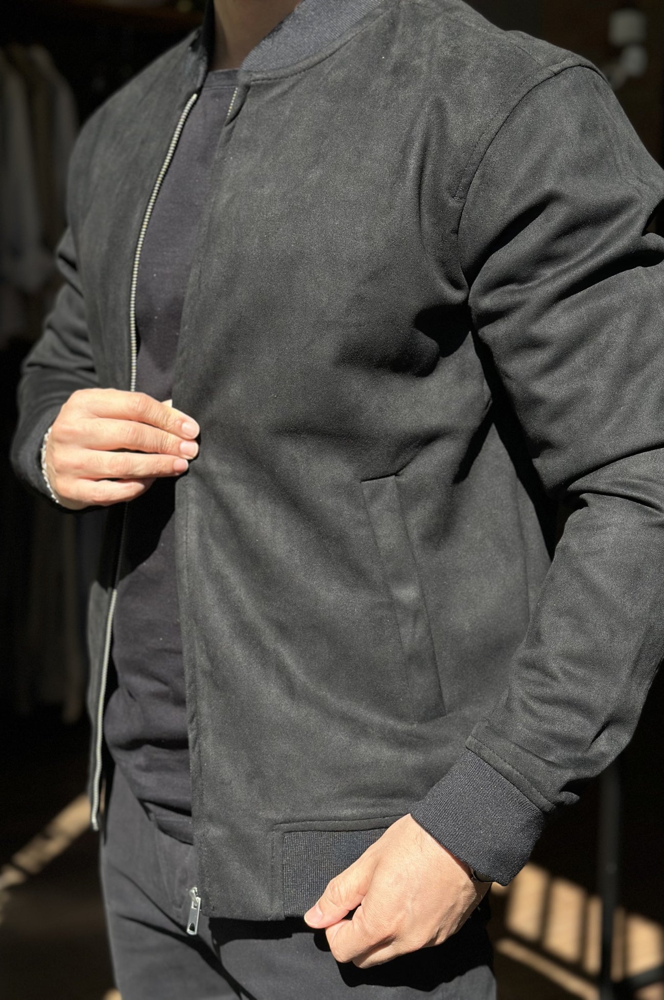 Jaqueta Bomber Suede