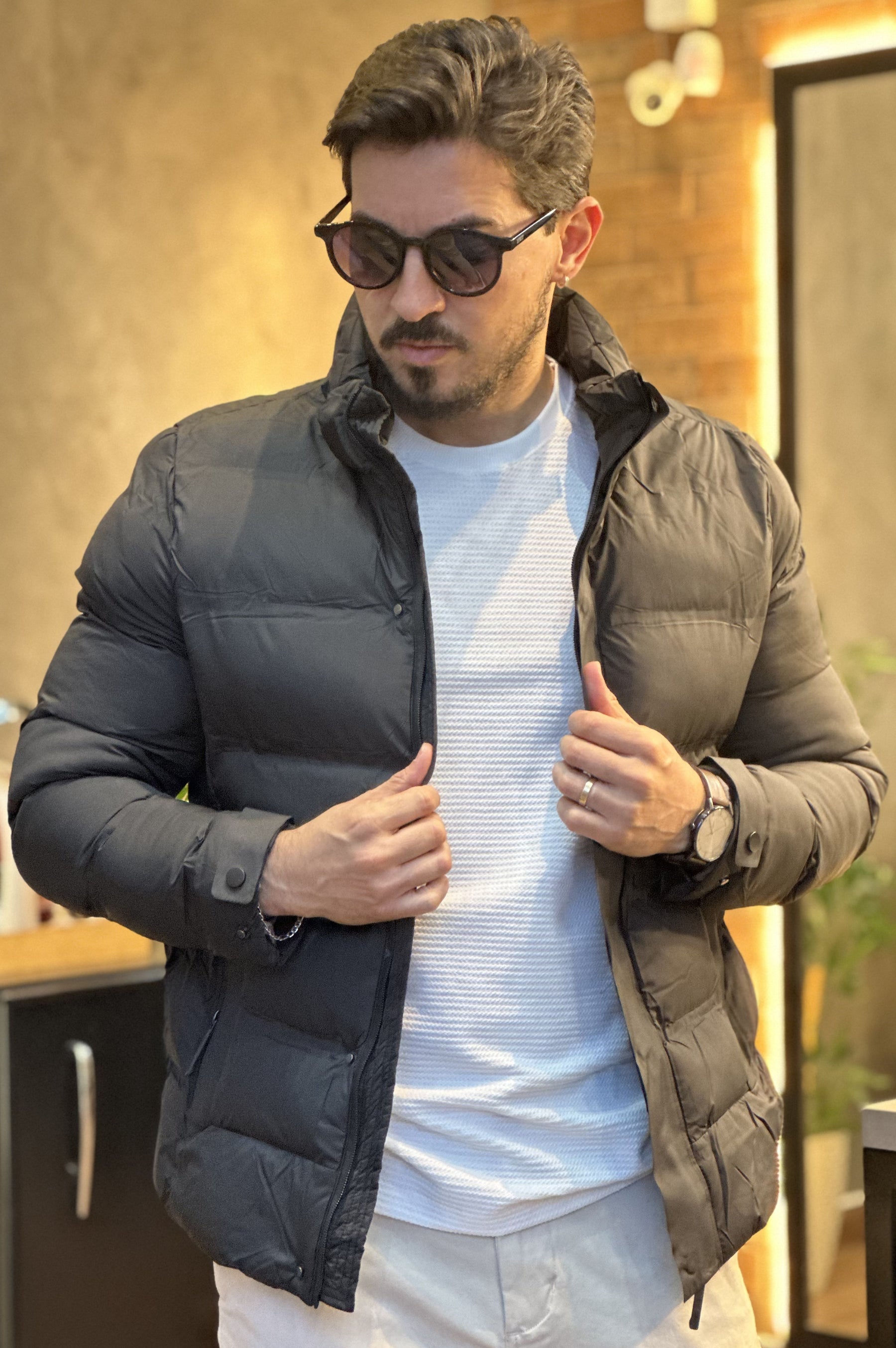 Jaqueta Puffer com Capuz Removível
